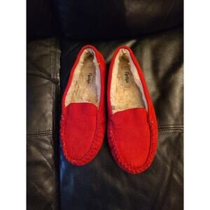 New Women's Floopi Micro Fiber Red Moccasin Slippers Memory Foam sz. 8